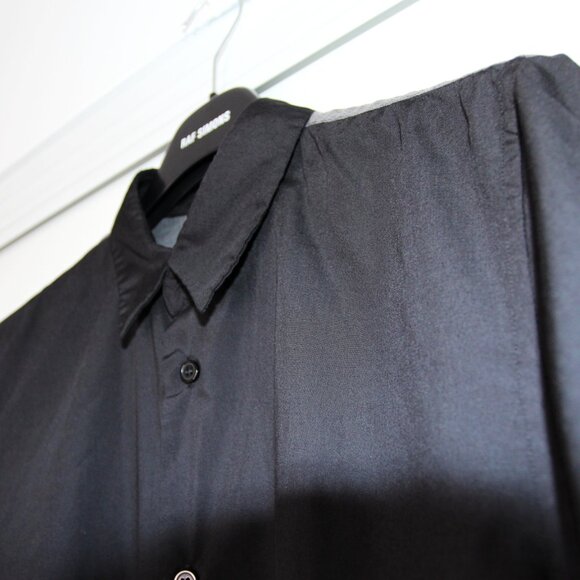 BNWT AW20 COMME DES GARCONS BLACK SHORT SLEEVE SHIRT L - Picture 3 of 9